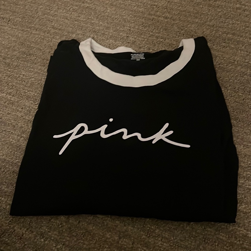 Pink Victoria’s Secret short sleeve T-shirt